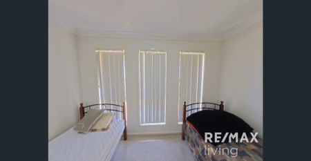 Modern Family Home Offering Space, Comfort & Convenience - Photo 4