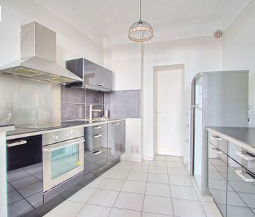 Appartement 2 pièce(s) 1 chambre(s) 55.1 m² - Photo 2