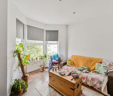 3 bedroom apartment to rent - Photo 3