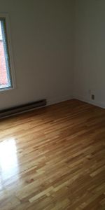 5½ Apartment for Rent Waterfront Lasalle/Verdun - Photo 4
