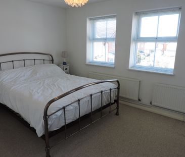 4 bedroom detached to rent Galveston Close, BN23 - Photo 6