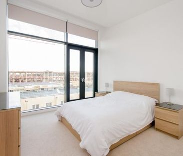 Highgate, Bath, Somerset, BA2 - Photo 2