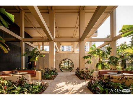 Trellis by Aria - Photo 5