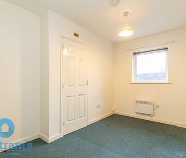 2 bed Apartment for Rent - Photo 6