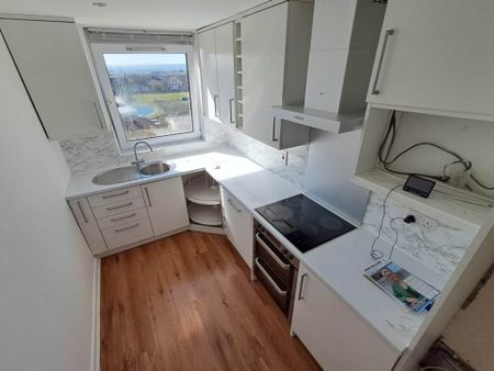 Price £1,500 pcm - Available Now - Unfurnished - Photo 5