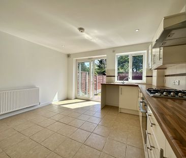 Holland Close, Southport, Merseyside. PR8 6BF - Photo 4