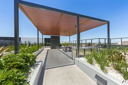 Central Living I Caged Storage I Bonus Study - Photo 5