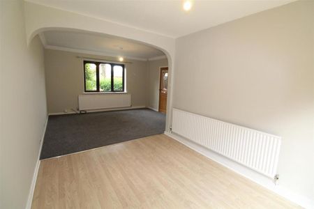 3 bedroom terraced house to rent - Photo 2