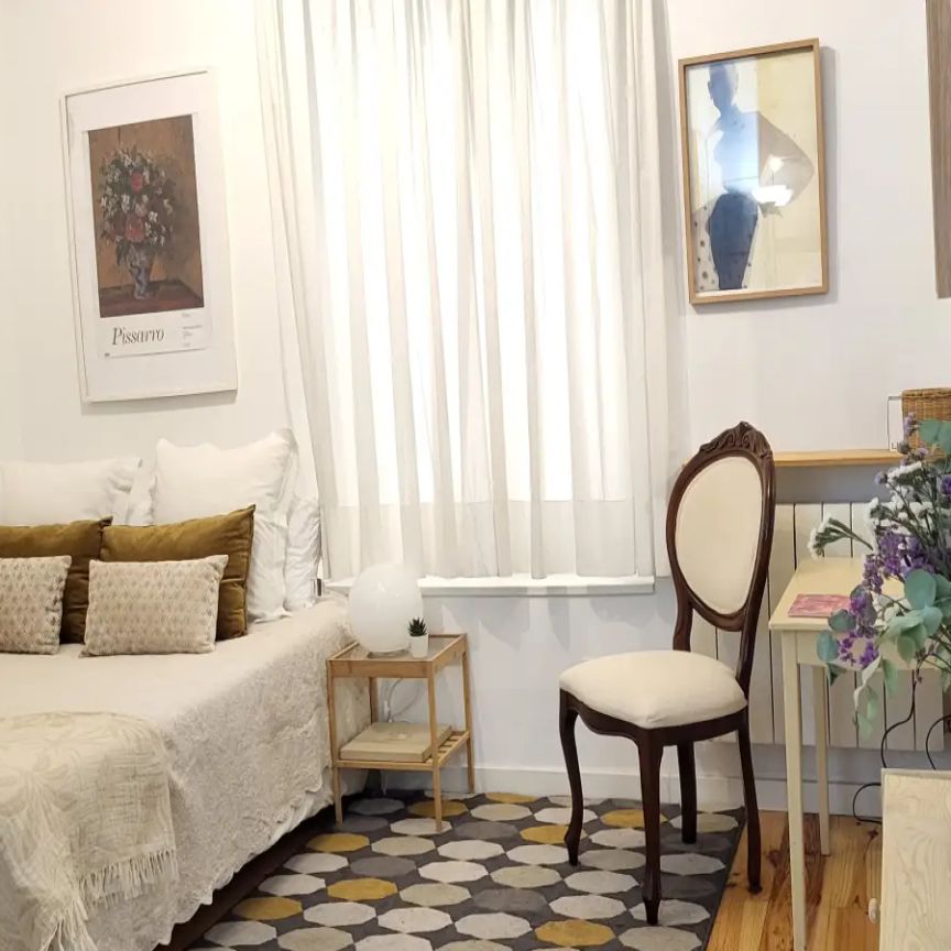 Stylish 2-bedroom apartment for rent in Barrio de las Letras - Foto 1