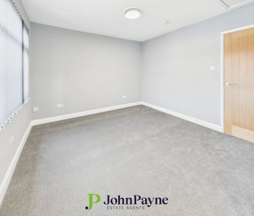 Middlecotes, Tile Hill, Coventry, CV4 9AZ - Photo 3