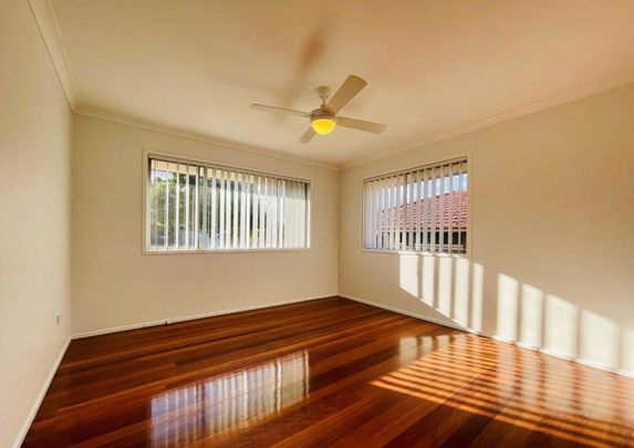 82 Capella Street, 4151, Coorparoo Qld - Photo 1