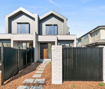8 Calcutta Street, Mitcham - Photo 1