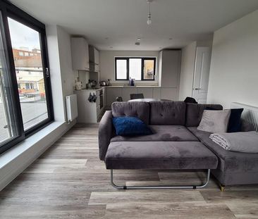 1 bedroom apartment to rent - Photo 2