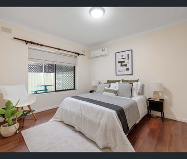 Surprisingly Spacious - Photo 3