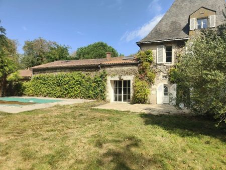 Location Maison 7 pièces 263 m2 à Saint-Sébastien-sur-Loire - Photo 4