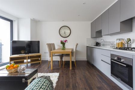 2 bedroom apartment to rent - Photo 2