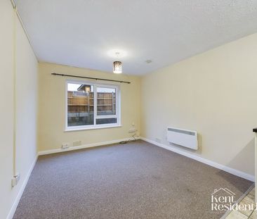 1 bed house to rent in Breton Road, Rochester, ME1 - Photo 3