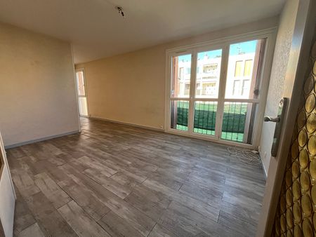 Location Appartement - Photo 2