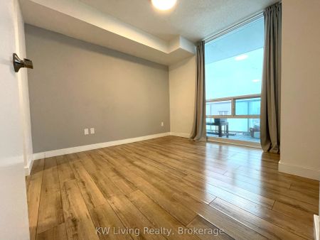 5740 Yonge Street #2106 - Photo 3