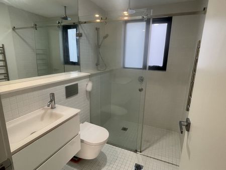 2/15 Done Street, Arncliffe NSW 2205 - Apartment For Rent | Domain - Photo 2