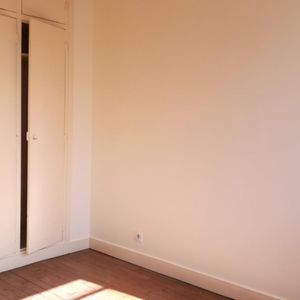 Location Appartement 3 pièces 68m² LISIEUX 14100 - Photo 2