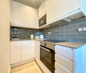 1 bedroom Studio in St James House, Maidenhead - Photo 4