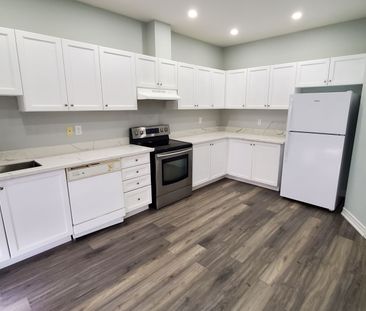 For Lease - 18 Ed Quigg Way Unit# Upper Floor, Vaughan, Ontario - Photo 4