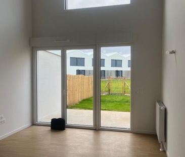 Location Maison 5 pièces 99m² FLEURY SUR ORNE 14123 - Photo 2