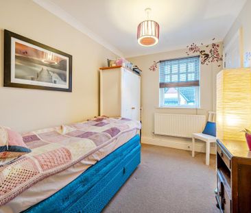 5 bedroom detached house to rent - Photo 4