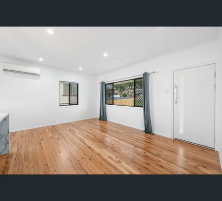 17 Tynedale Avenue, Newtown, Qld 4350 - Photo 2