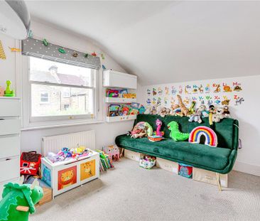 4 bedroom terraced house to rent - Photo 1