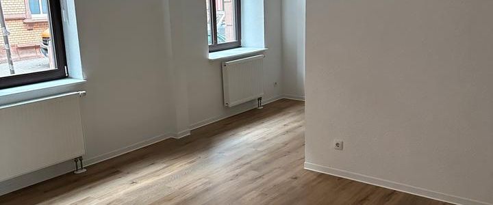 Erstbezug nach komplett Sanierung in Ludwigshafen am Rhein! - Photo 1