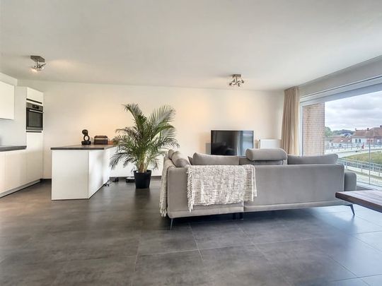 Appartement te huur - Photo 1