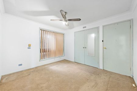 Spacious Family Home in a Convenient & Peaceful Location - Photo 4