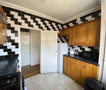 Room in a Shared Flat, Nine Elms Station, SW8 - Photo 4