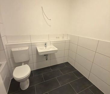 Nachmieter gesucht – 2-Zimmer-Wohnung (WBS mit besonderem Bedarf) - Foto 1