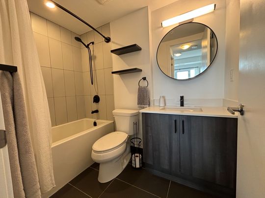 For Lease - 550 North Service Road Unit# 204, Grimsby, Ontario - Photo 1