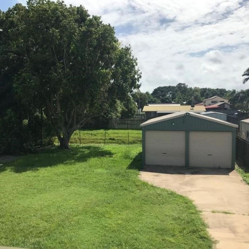 HIGH SET 3 BEDROOM HOME IN MOUNT PLEASANT WITH A SHED - Photo 1