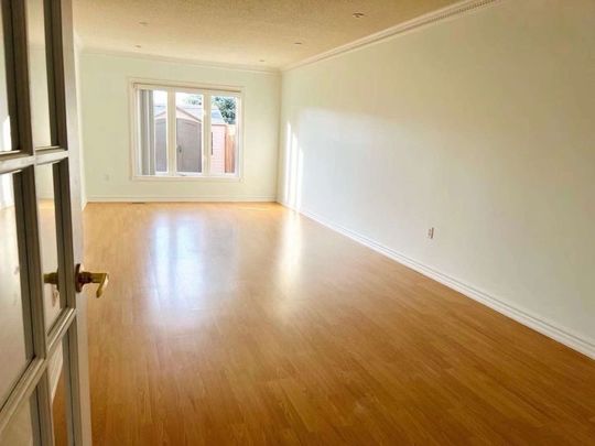 For Lease - 22 Angela Court, Markham, Ontario - Photo 1