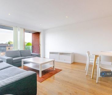 2 bedroom flat to rent - Photo 5