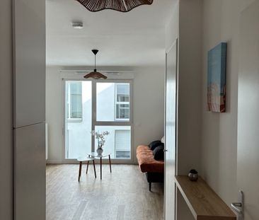 Location Appartement 1 pièce 25m² - Photo 3