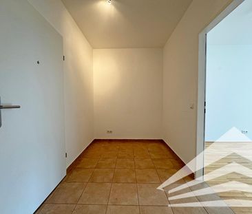 Ideal aufgeteilte 2 Zimmerwohnung mit Küche - Nähe Landstraße - Photo 5