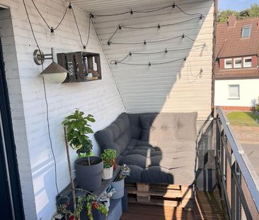 2-Zimmer-Maisonettewohnung mit Balkon, Einbauküche und Garage - Foto 1
