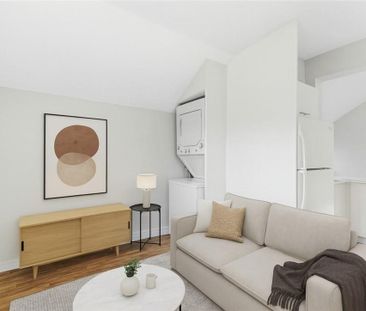 For Lease - 2 WINDSOR Street Unit# 2, Hamilton, Ontario - Photo 2