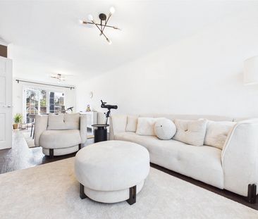 Pool Road, West Molesey, KT8 - Photo 2