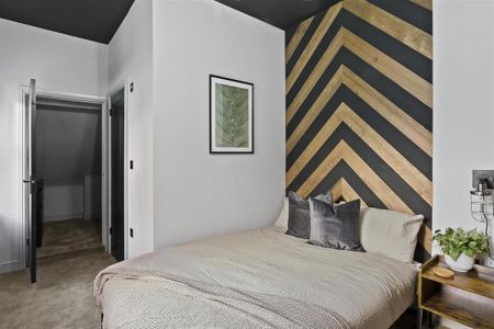 1 bedroom in a house share to rent - Photo 4