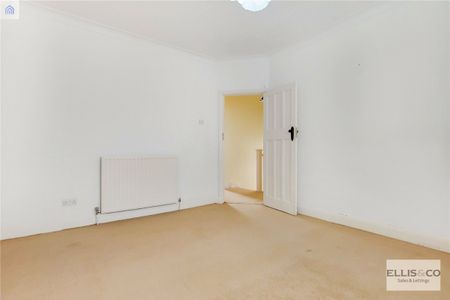 Kingsmere Park, NW9, London - Photo 5