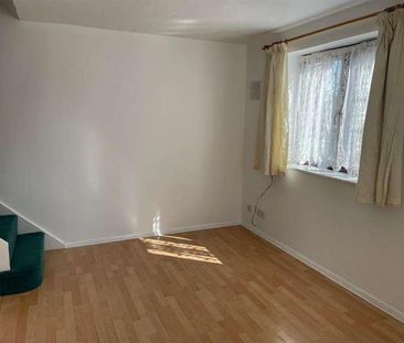 Dutch Barn Close, Stanwell, TW19 - Photo 6