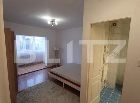 Apartament 4 camere semidecomandat, 103 mp - Plopilor - Fotografie 4