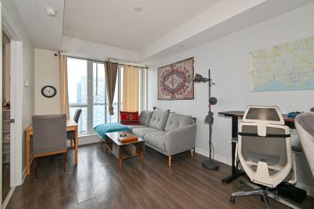 For Lease - 55 Regent Park Boulevard Unit# 2113, Toronto, Ontario - Photo 3